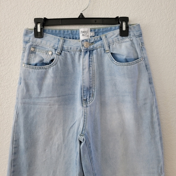 Princess Polly Damika High Waist Wide Leg Crop Jeans - Picture 3 of 10